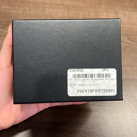 ✨SAINT LAURENT✨ Grey Monogramme Card Holder - Picture 10 of 13